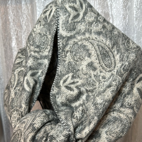 V. FRAAS CASHMINK scarf - Picture 3 of 7